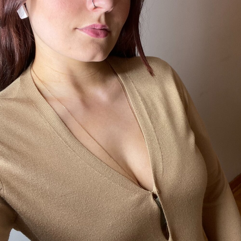 sweater - Picture 1 of 4